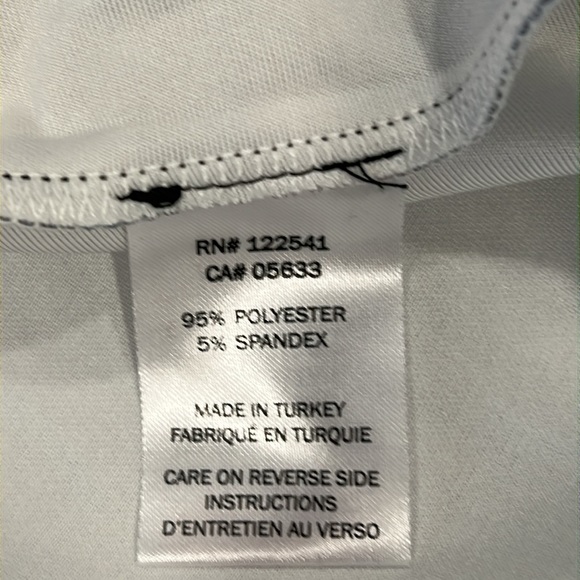 Isle by Melis Kazan Blue and Black Floral Print Shift Dress Size Medium - Picture 7 of 8